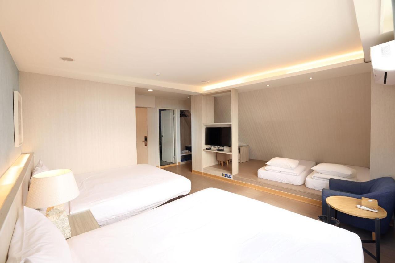 Tc Hotel - Hualien Zhongxiao מראה חיצוני תמונה
